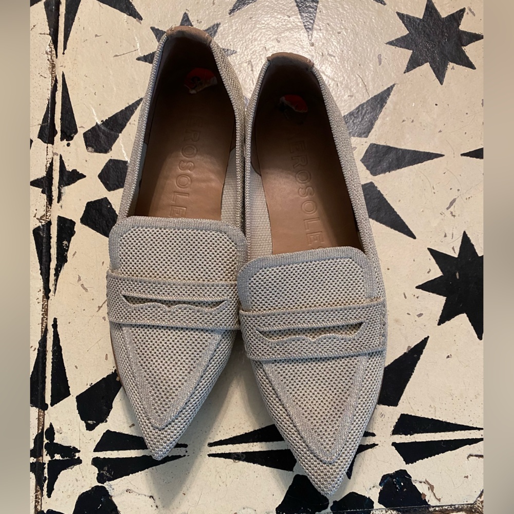 AEROSOLES Women's Cream Loafers